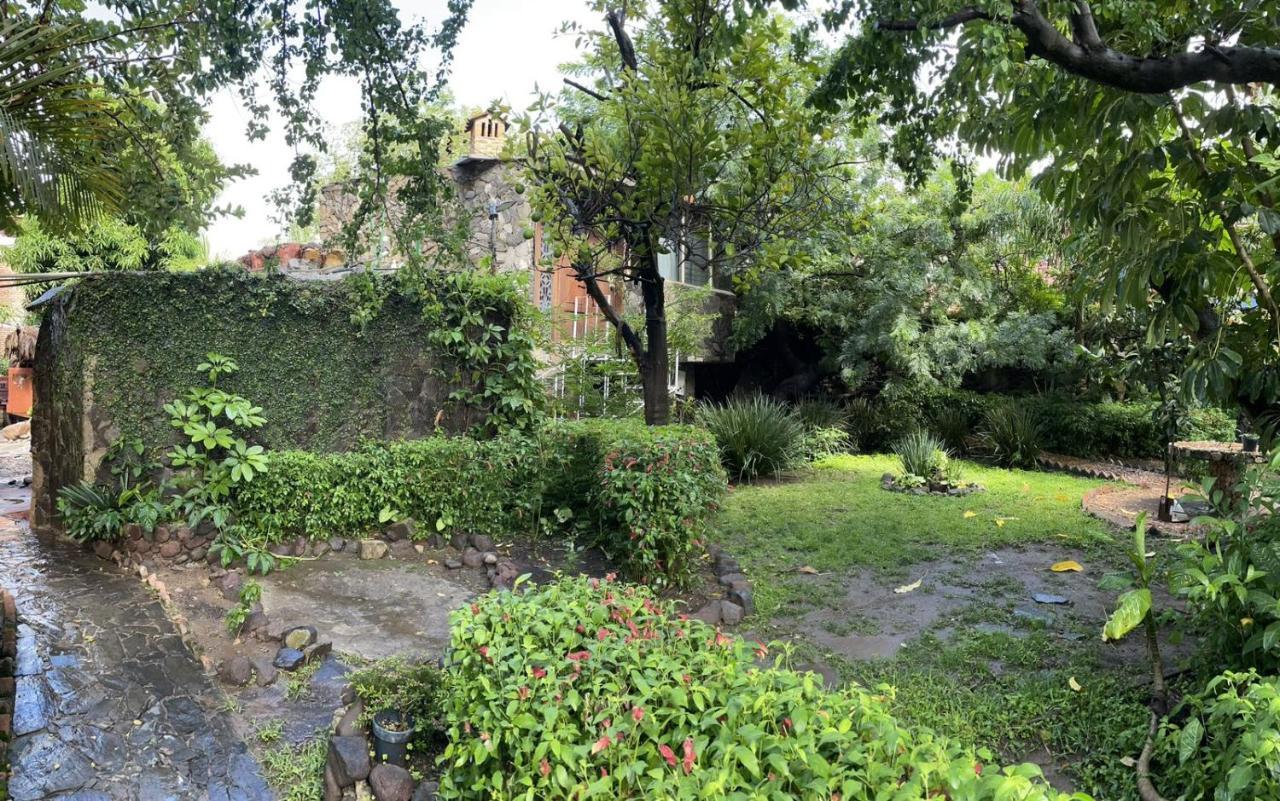 La Casa De Los Mangos Ajijic San Antonio Tlayacapan Buitenkant foto