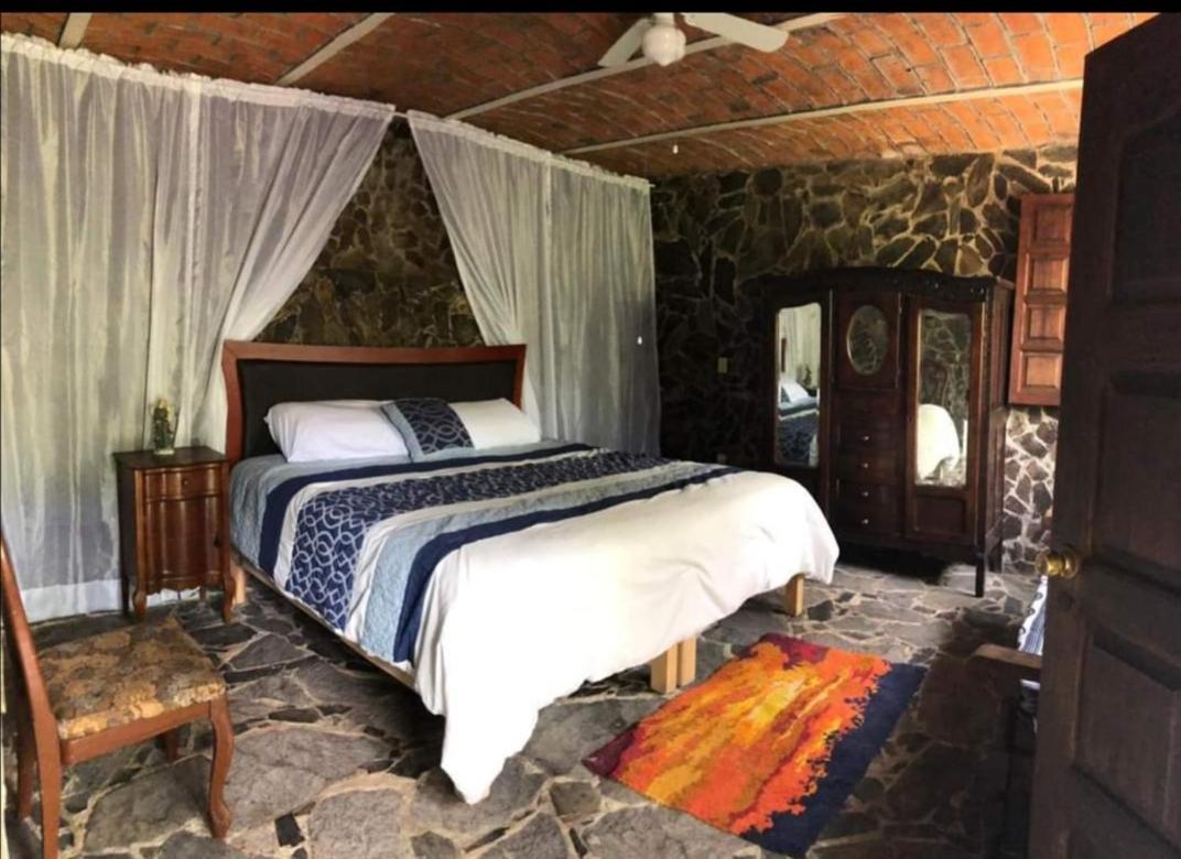 La Casa De Los Mangos Ajijic San Antonio Tlayacapan Buitenkant foto